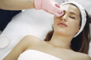Beauty Artikel – professionelle Beauty-Behandlung im Studio